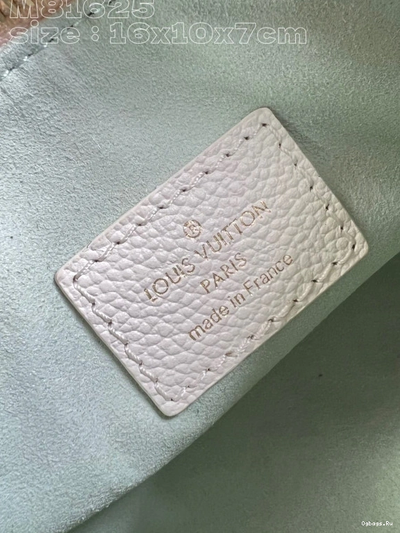 VUITTON LOUIS SPEEDY-16-10-7.5cm NANO 0516